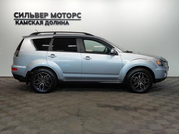 Mitsubishi Outlander II Рестайлинг с пробегом 2011 года, цена 1 290 000 рублей, 199000 км, внедорожник, Автокод Объявления
