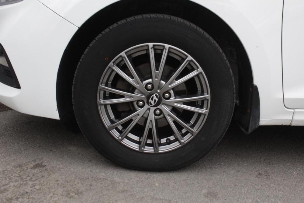 Hyundai Solaris II Брянск  - изображение 5