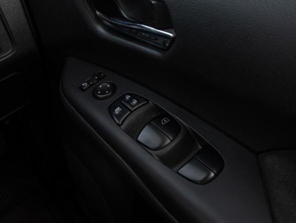Nissan Serena V (C27) с пробегом 2018 года, цена 2 550 000 рублей, 81721 км, минивэн, Автокод Объявления