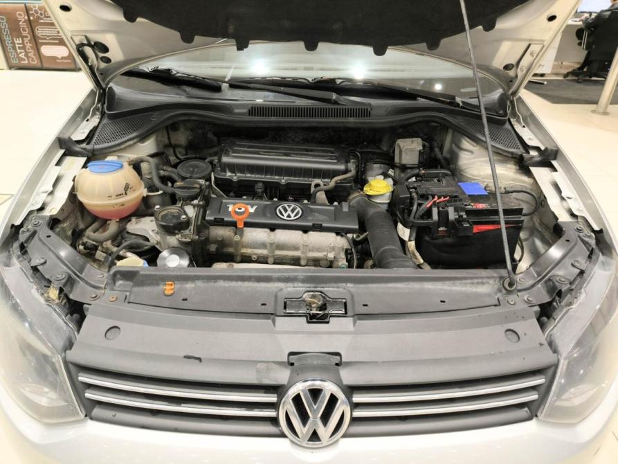 Volkswagen Polo V Казань  - изображение 11