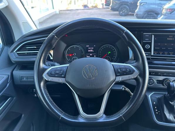 Volkswagen Multivan T6 Рестайлинг с пробегом 2021 года, цена 4 669 000 рублей, 158816 км, минивэн, Автокод Объявления