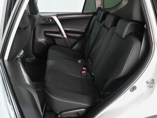 Toyota RAV4 IV (XA40) Рестайлинг с пробегом 2018 года, цена 2 478 000 рублей, 167495 км, внедорожник, Автокод Объявления
