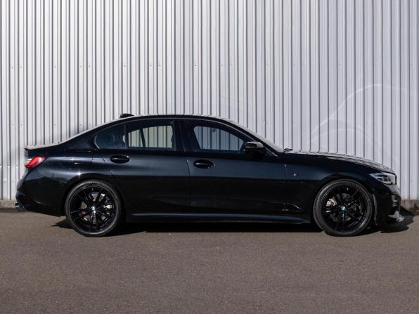 BMW 3 серии VII (G2x) с пробегом 2019 года, цена 3 249 000 рублей, 125059 км, седан, Автокод Объявления