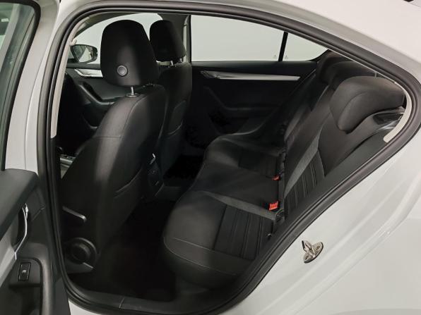 Skoda Octavia III (A7) Рестайлинг с пробегом 2020 года, цена 1 745 000 рублей, 122103 км, лифтбек, Автокод Объявления