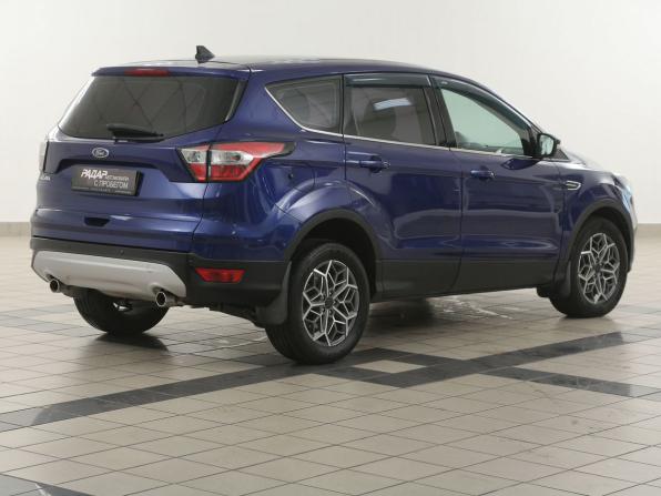 Ford Kuga II Рестайлинг с пробегом 2017 года, цена 1 529 000 рублей, 150000 км, внедорожник, Автокод Объявления