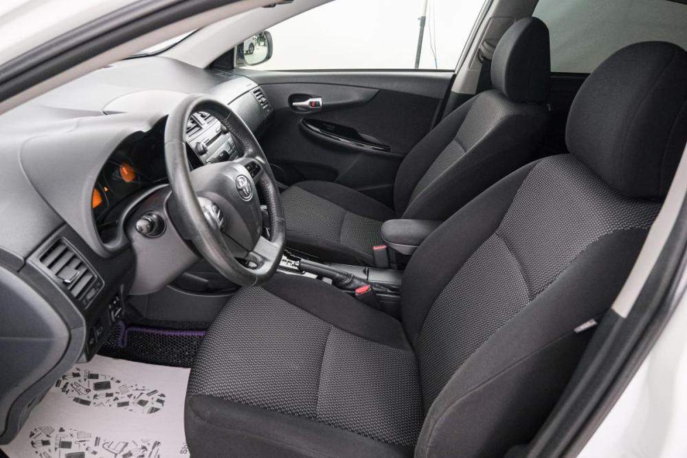 Toyota Corolla X (E140 E150) Рестайлинг Красноярск  - изображение 8
