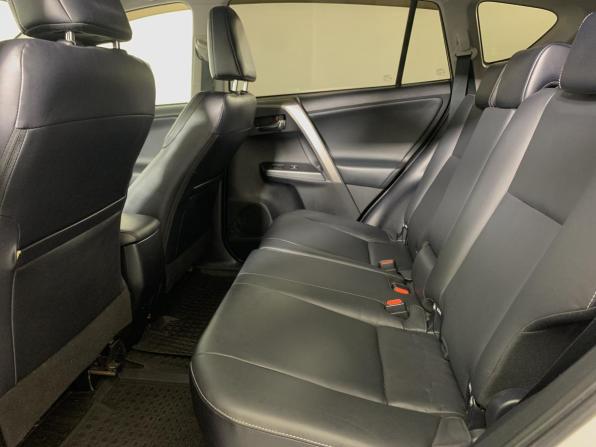 Toyota RAV4 IV (XA40) Рестайлинг с пробегом 2018 года, цена 3 380 000 рублей, 80126 км, внедорожник, Автокод Объявления