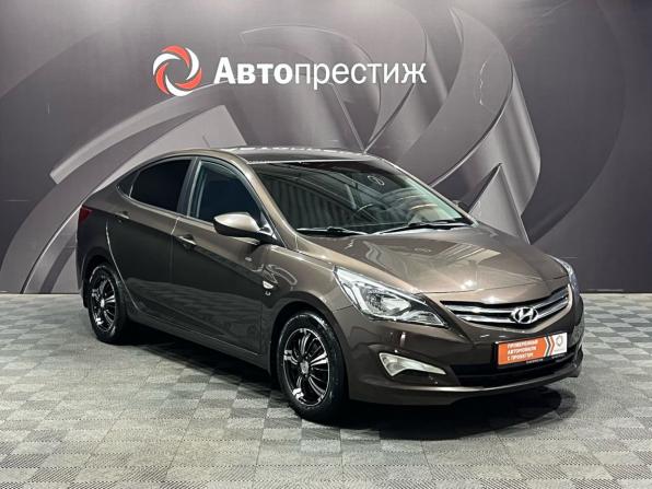 Hyundai Solaris I Рестайлинг с пробегом 2015 года, цена 950 000 рублей, 141600 км, седан, Автокод Объявления