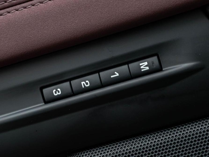 Land Rover Range Rover Evoque II Рестайлинг Краснодар  - изображение 24