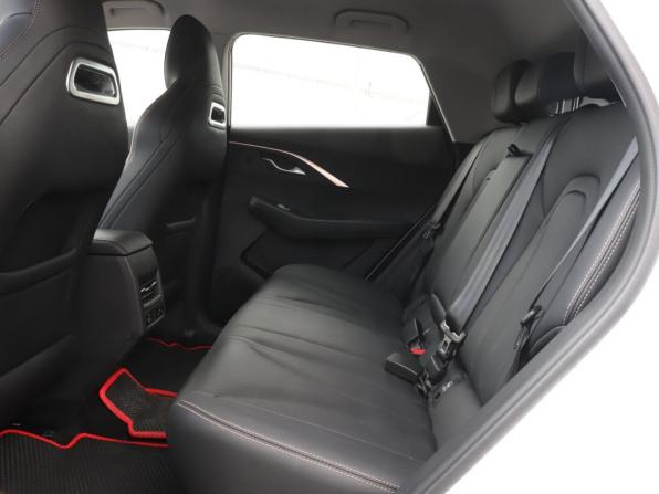 Omoda C5 I с пробегом 2023 года, цена 1 800 000 рублей, 30738 км, внедорожник, Автокод Объявления