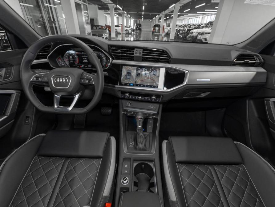 Audi Q3 II (F3) Москва  - изображение 8