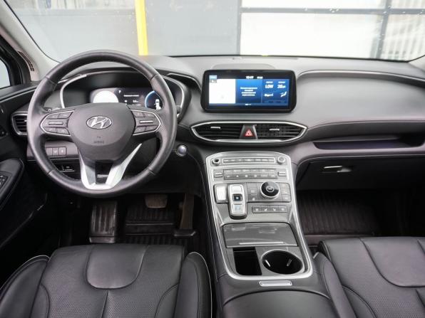 Hyundai Santa Fe IV Рестайлинг с пробегом 2023 года, цена 4 080 000 рублей, 76893 км, внедорожник, Автокод Объявления
