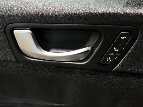 Kia Optima IV Рестайлинг с пробегом 2019 года, цена 2 198 000 рублей, 125200 км, седан, Автокод Объявления