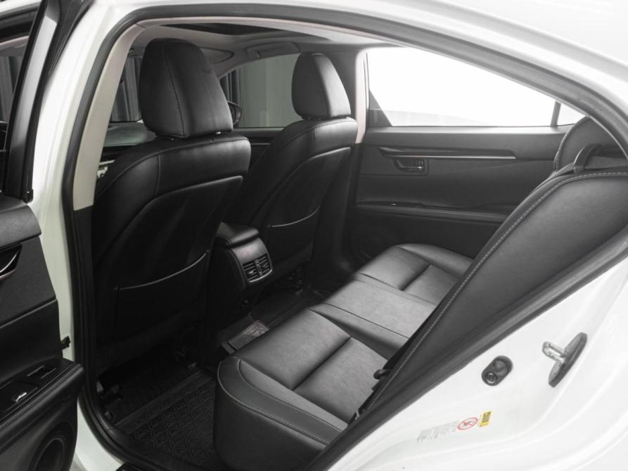 Lexus ES VI Тюмень  - изображение 24