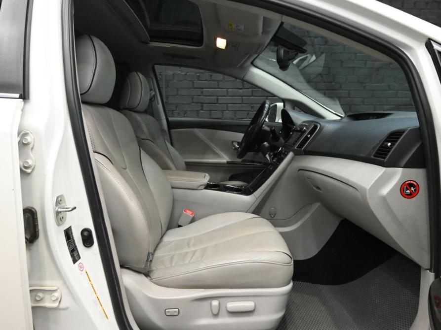 Toyota Venza I Рестайлинг Екатеринбург  - изображение 10
