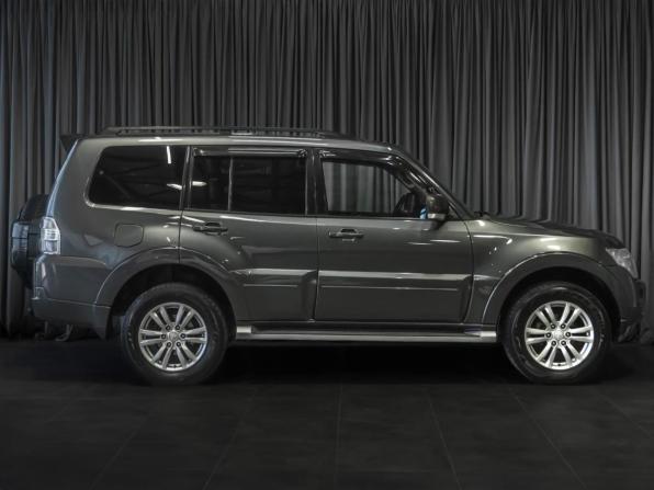 Mitsubishi Pajero IV Рестайлинг 1 с пробегом 2012 года, цена 1 949 000 рублей, 251208 км, внедорожник, Автокод Объявления