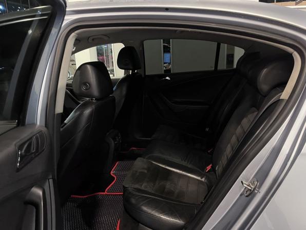 Volkswagen Passat B6 с пробегом 2007 года, цена 605 000 рублей, 245321 км, седан, Автокод Объявления