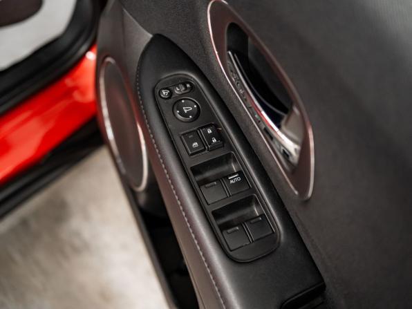 Honda Vezel I Рестайлинг с пробегом 2019 года, цена 1 999 000 рублей, 38008 км, внедорожник, Автокод Объявления