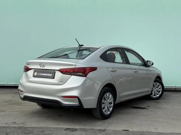 Hyundai Solaris II с пробегом 2019 года, цена 1 429 000 рублей, 86000 км, седан, Автокод Объявления