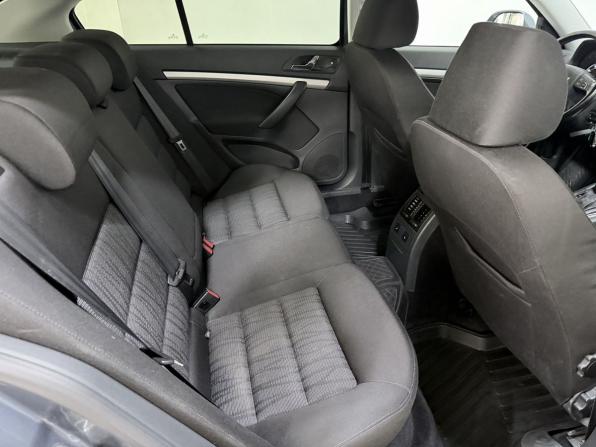 Skoda Octavia II (A5) Рестайлинг с пробегом 2011 года, цена 1 270 000 рублей, 149008 км, лифтбек, Автокод Объявления