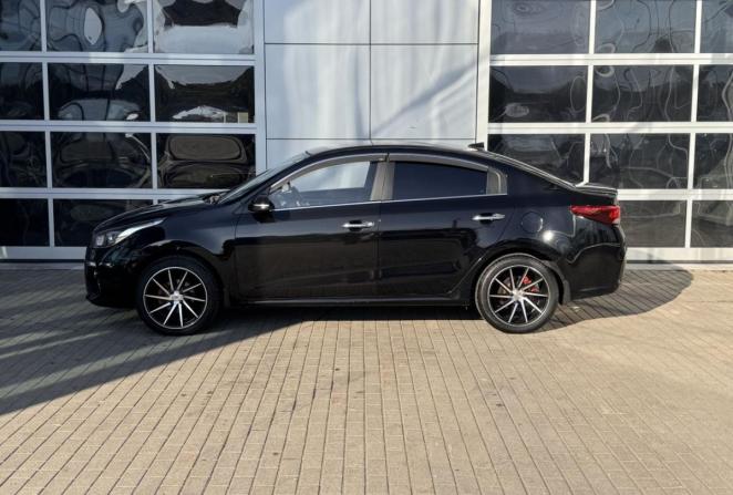 Kia Rio III Рестайлинг с пробегом 2017 года, цена 1 080 000 рублей, 152359 км, седан, Автокод Объявления