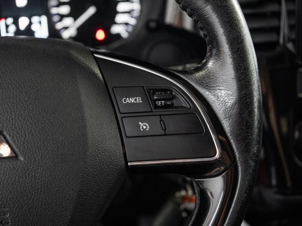 Mitsubishi Outlander III Рестайлинг 3 с пробегом 2018 года, цена 1 880 500 рублей, 161571 км, внедорожник, Автокод Объявления
