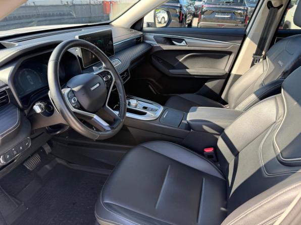 Haval Jolion I с пробегом 2023 года, цена 1 779 000 рублей, 45000 км, внедорожник, Автокод Объявления