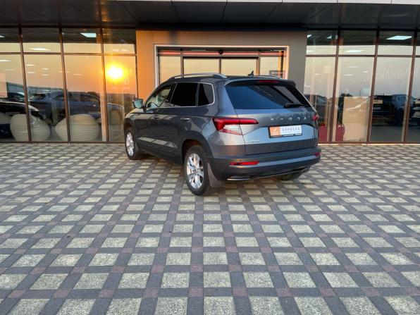 Skoda Karoq I с пробегом 2020 года, цена 1 870 000 рублей, 106714 км, внедорожник, Автокод Объявления