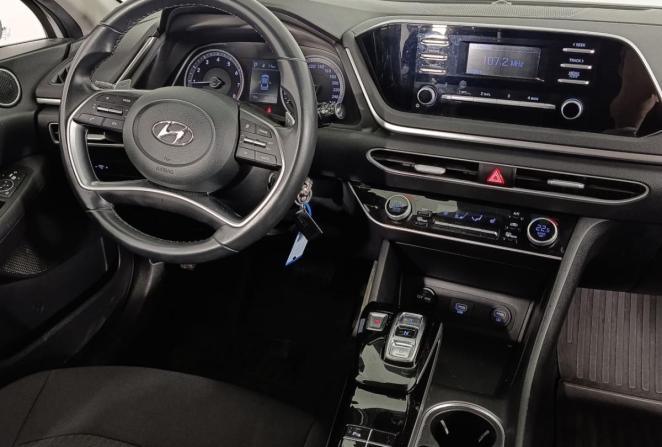 Hyundai Sonata VIII (DN8) с пробегом 2021 года, цена 2 400 000 рублей, 46202 км, седан, Автокод Объявления
