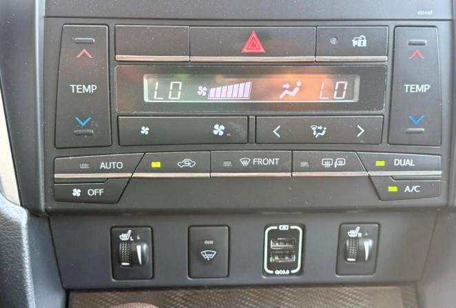 Toyota Camry VII (XV50) Рестайлинг с пробегом 2015 года, цена 1 750 000 рублей, 140981 км, седан, Автокод Объявления