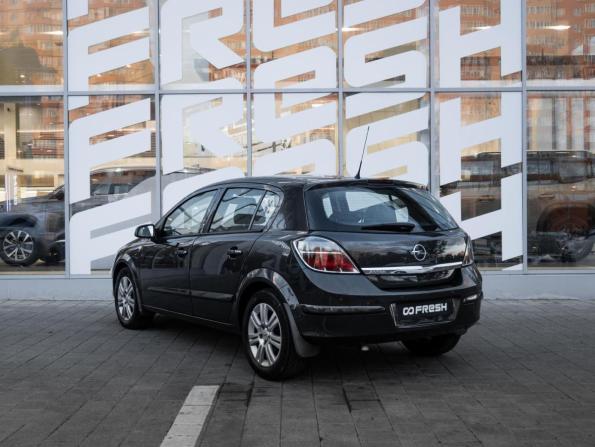Opel Astra H Рестайлинг с пробегом 2008 года, цена 600 000 рублей, 176041 км, хэтчбек, Автокод Объявления