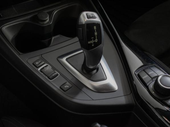 BMW 1 серии II (F20/F21) Рестайлинг с пробегом 2017 года, цена 1 685 000 рублей, 100570 км, хэтчбек, Автокод Объявления