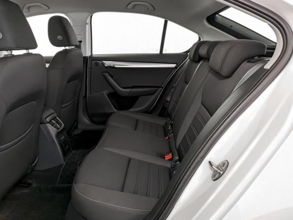 Skoda Octavia III (A7) Рестайлинг с пробегом 2020 года, цена 2 500 000 рублей, 48217 км, лифтбек, Автокод Объявления