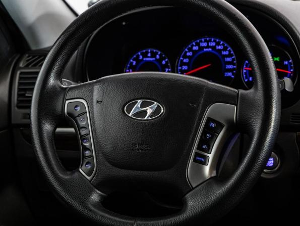 Hyundai Santa Fe II Рестайлинг с пробегом 2011 года, цена 1 199 000 рублей, 201913 км, внедорожник, Автокод Объявления