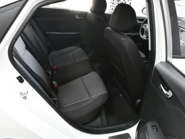 Hyundai Solaris II Рестайлинг с пробегом 2022 года, цена 1 767 000 рублей, 22668 км, седан, Автокод Объявления