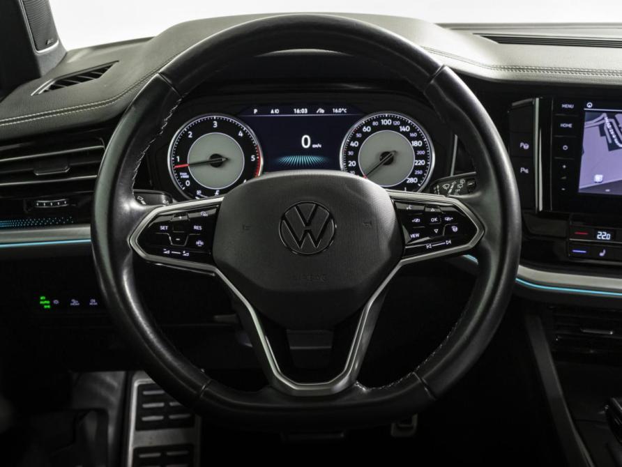 Volkswagen Touareg III Москва  - изображение 11