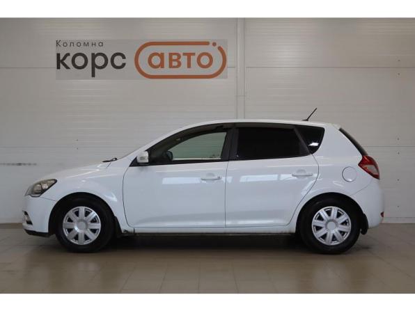 Kia Ceed I Рестайлинг с пробегом 2012 года, цена 679 000 рублей, 220642 км, хэтчбек, Автокод Объявления
