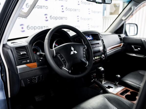 Mitsubishi Pajero IV с пробегом 2006 года, цена 1 380 000 рублей, 197823 км, внедорожник, Автокод Объявления