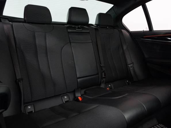 BMW 5 серии VII (G30/G31/G38) с пробегом 2017 года, цена 2 599 000 рублей, 169061 км, седан, Автокод Объявления