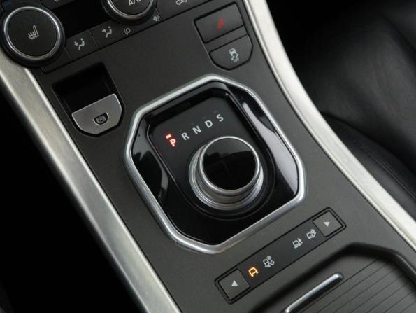 Land Rover Range Rover Evoque I с пробегом 2014 года, цена 1 849 046 рублей, 176552 км, внедорожник, Автокод Объявления