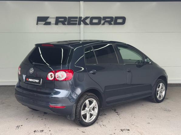 Volkswagen Golf Plus II с пробегом 2010 года, цена 749 000 рублей, 215189 км, хэтчбек, Автокод Объявления