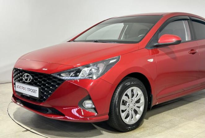 Hyundai Solaris II Рестайлинг с пробегом 2021 года, цена 1 650 000 рублей, 88905 км, седан, Автокод Объявления