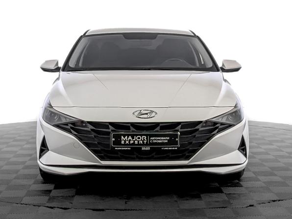 Hyundai Elantra VII (CN7) с пробегом 2022 года, цена 1 990 000 рублей, 61860 км, седан, Автокод Объявления