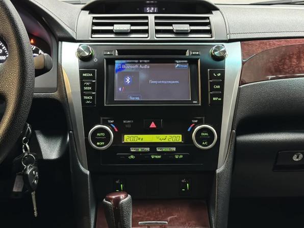 Toyota Camry VII (XV50) с пробегом 2013 года, цена 1 897 000 рублей, 126000 км, седан, Автокод Объявления