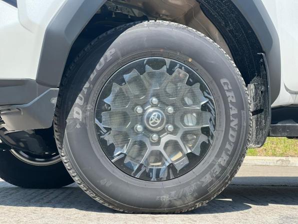 Новый Toyota Hilux IX 2026 года, цена 7 690 000 рублей, offers.body_type.unknown, Автокод Объявления