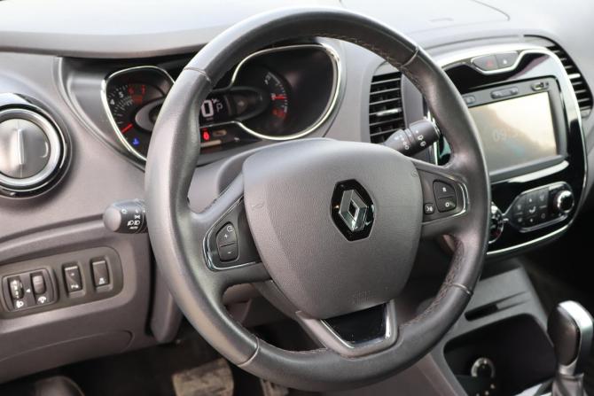 Renault Kaptur I с пробегом 2017 года, цена 1 649 000 рублей, 72000 км, внедорожник, Автокод Объявления