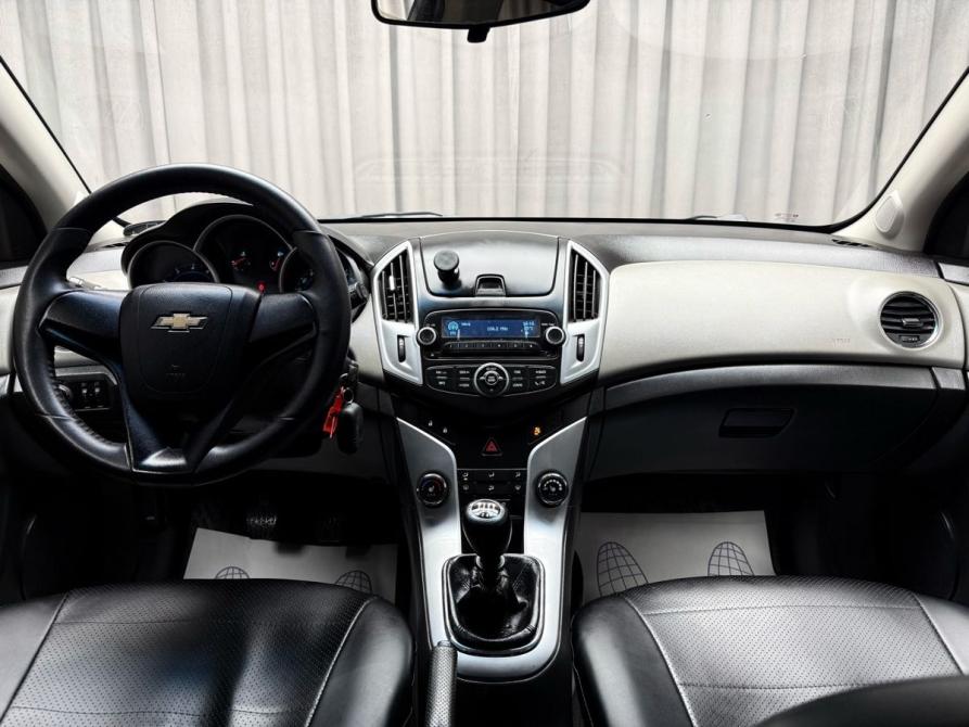 Chevrolet Cruze I Рестайлинг Ижевск  - изображение 13