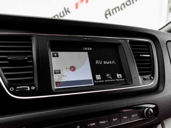 Kia Carnival III с пробегом 2018 года, цена 2 670 000 рублей, 124653 км, минивэн, Автокод Объявления