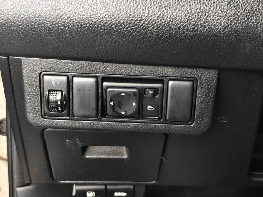 Nissan Tiida I Рестайлинг Москва  - изображение 15