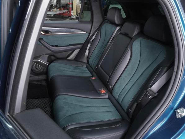 Geely Monjaro I с пробегом 2023 года, цена 3 170 000 рублей, 18123 км, внедорожник, Автокод Объявления